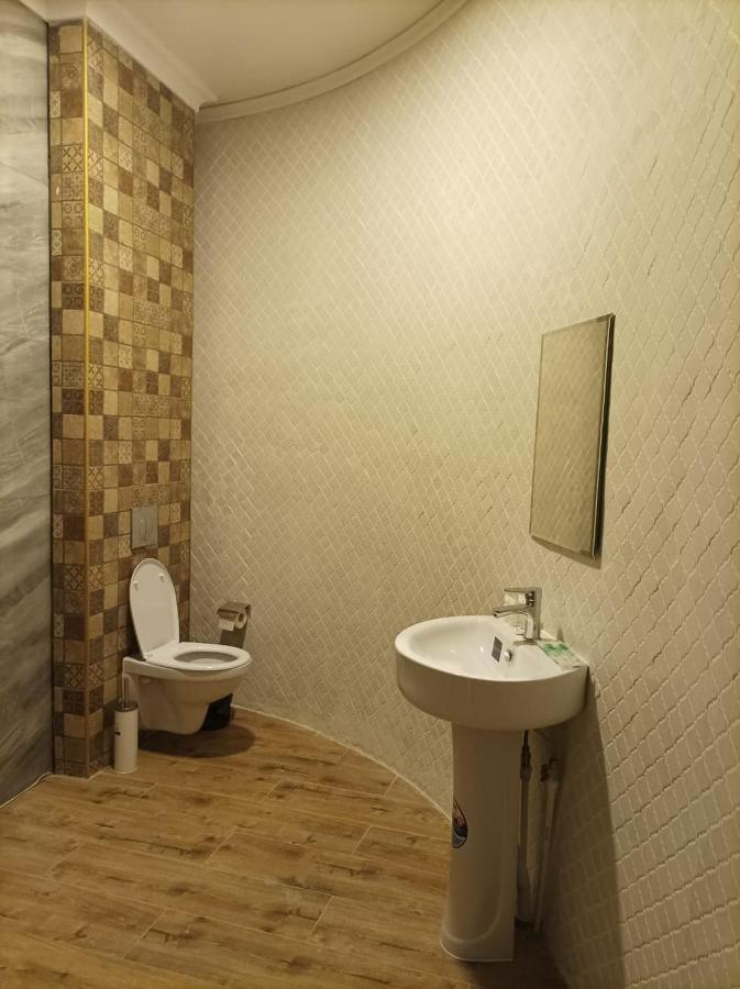 Riverside Boutique Hotel Almaty Luaran gambar
