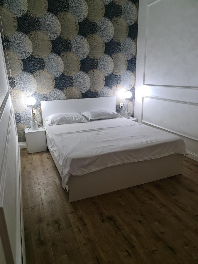 Riverside Boutique Hotel Almaty Luaran gambar